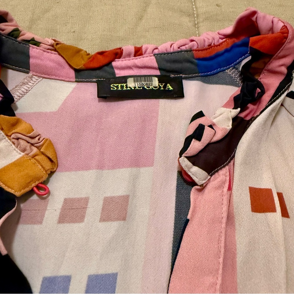 Colorful Geometric Pattern Dress - Picture 3 of 4